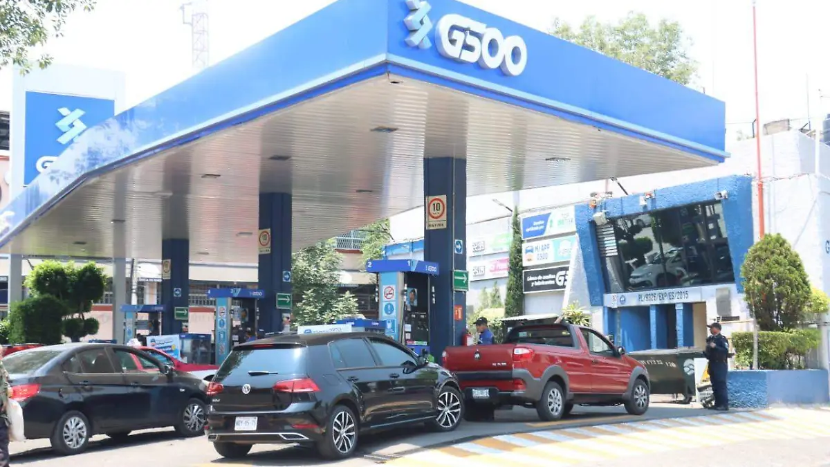 gasolinera cdmx LUIS BARRERA